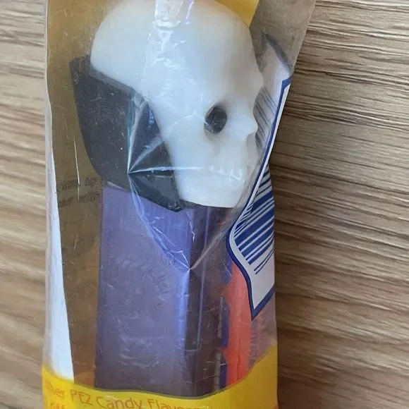 Vintage Pez Dispenser Collection Lot Of 8m NEW - Batman Joker Marvel Yoda More - Picture 12 of 12